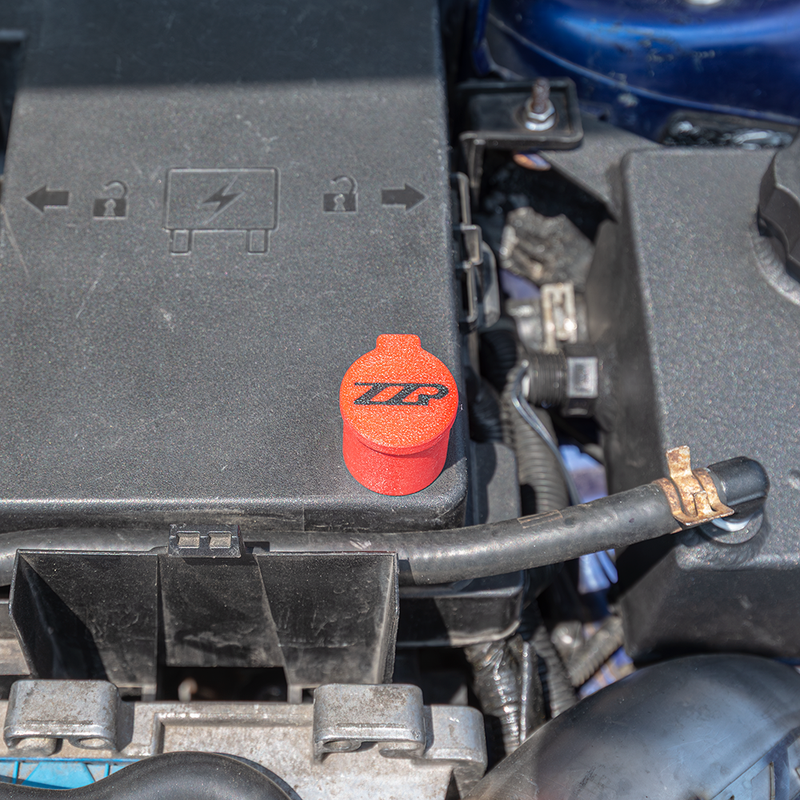 ZZP Fuse Box Positive Post Cap