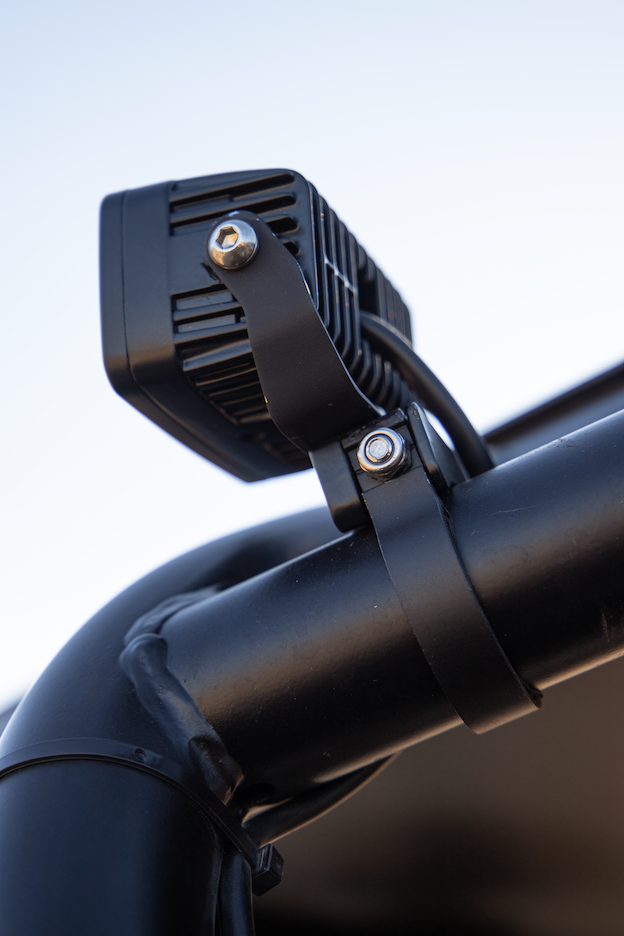 Dual Color White/Amber GP10 Pod by GG Lighting