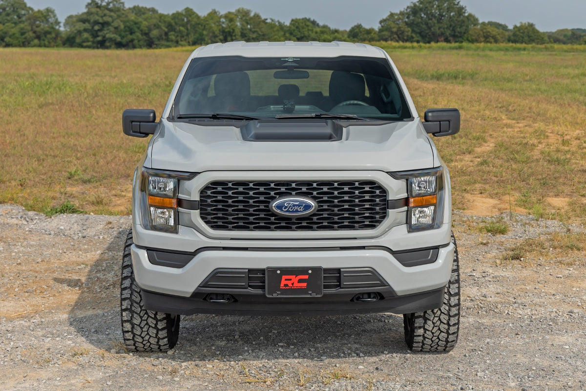 Hood Scoop Gloss Black Ford F-150 2WD/4WD (2021-2025) Rough Country