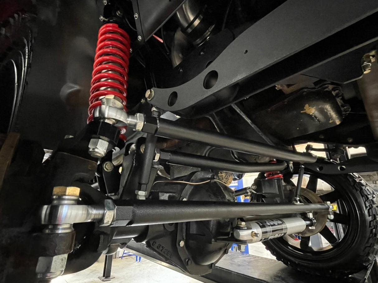 1G Sway Bar Kit Coil, Coil Over or Air Suspension Far From Stock