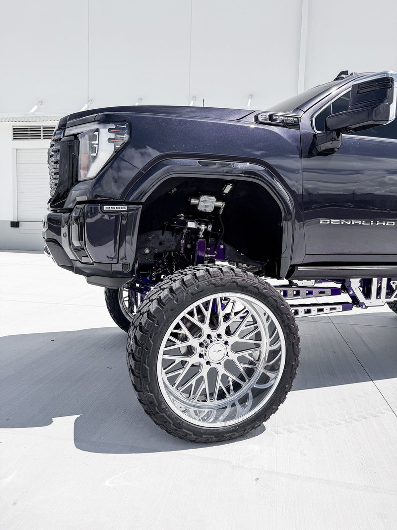 2025 GMC Denali 2500 17 Inch Lift Papis