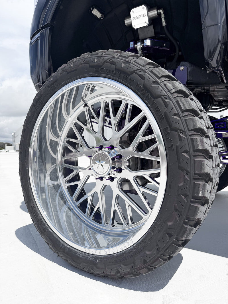 2025 GMC Denali 2500 17 Inch Lift Papis