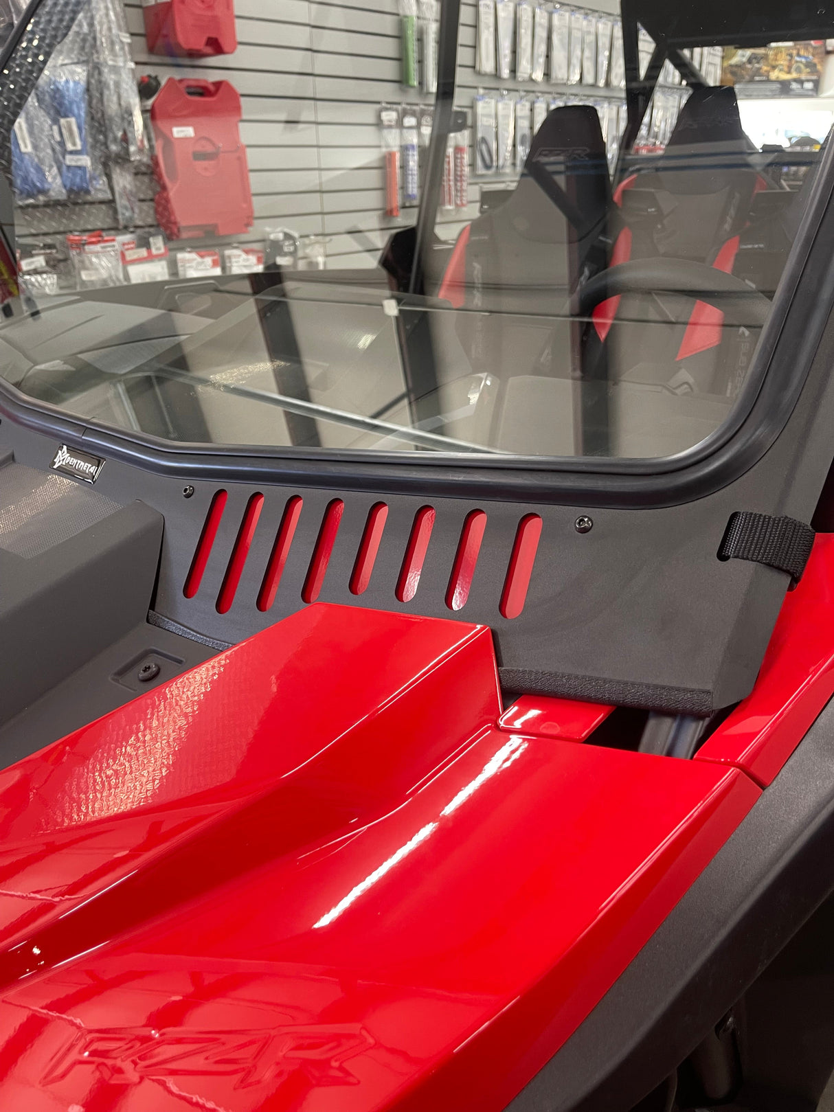 Polaris RZR XP/XP S (2024+) Vented Glass Windshield