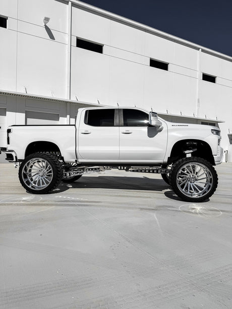 2021 Chevy 1500 14 Inch Lift Papis