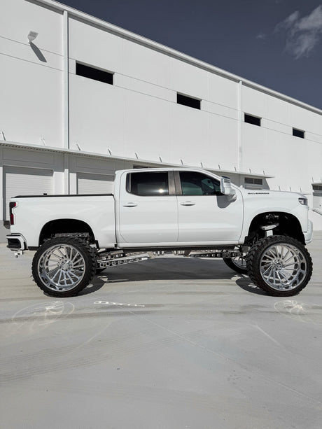 2021 Chevy 1500 14 Inch Lift Papis