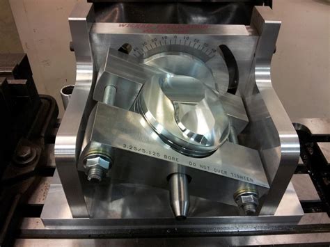 Mahle 6.7L Power Stroke 35MM Wrist Pin 17+MY Flycut and De-Lipped Single Piston Kit With Rings