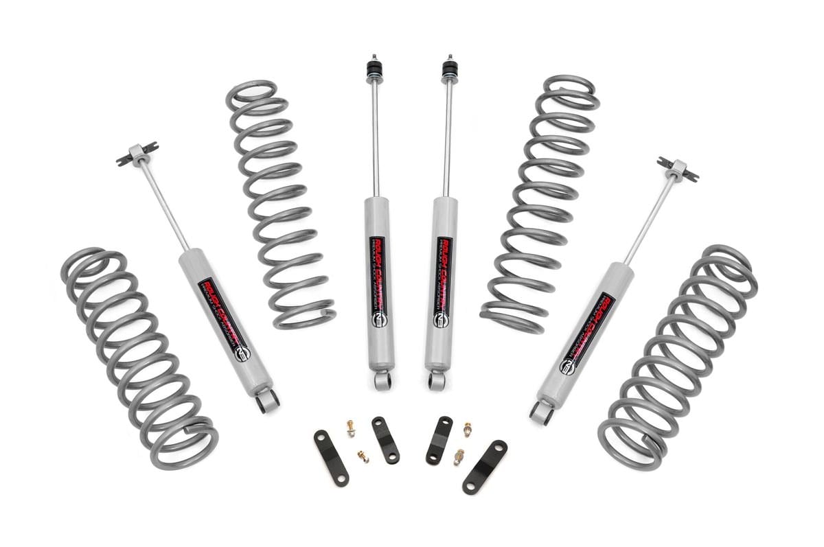 2.5 Inch Lift Kit Jeep Wrangler JK 4WD (2007-2018) Rough Country
