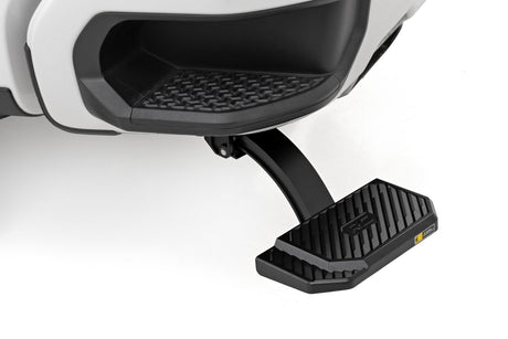 Retractable Bed Step Manual Pull Silverado/Sierra 1500 (19-26) Rough Country