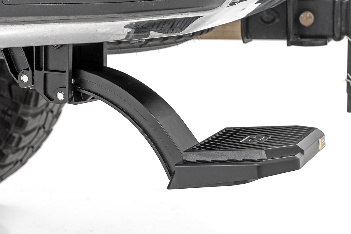 Retractable Bed Step Manual Pull Silverado/Sierra 2500HD/3500HD (20-26) Rough Country