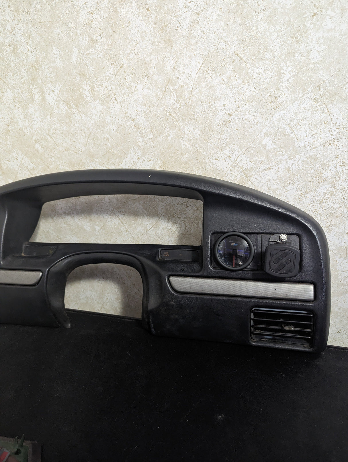 Diesels & Dirtbags OBS Ford Dash 52mm Gauge Bezel - 1992-1997 Ford F-Series Diesels and Dirtbags