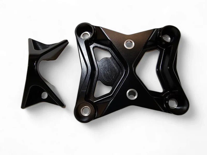 ELEKTRIC OFFROAD 2017-2021 Can Am X3 Maverick EOD Radius Rod Plate with Tow Hook Black