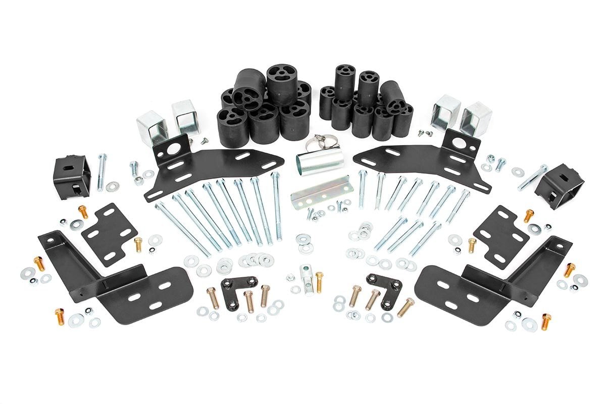 Body Lift w/Bump Brckt FR & RR 3 Inch Chevy C1500/K1500 Truck (95-99) Rough Country