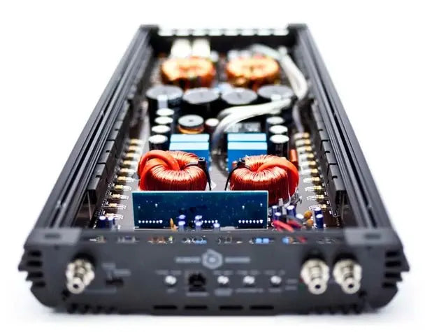 SoundQubed Q1-2200.2 Mono Block Amplifier