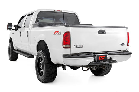 HD2 Aluminum Running Boards Super Crew Cab Ford F-250/F-350 Super Duty (99-16) Rough Country