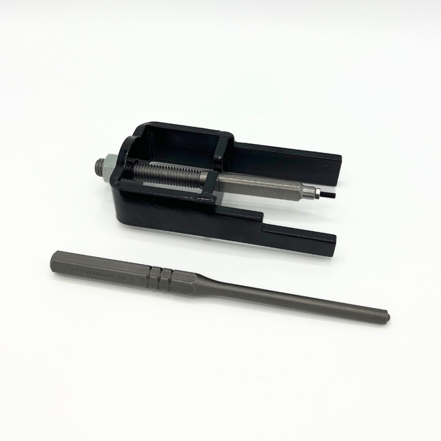 Can Am Secondary Roller Pin Pulling Tool Hunterworks