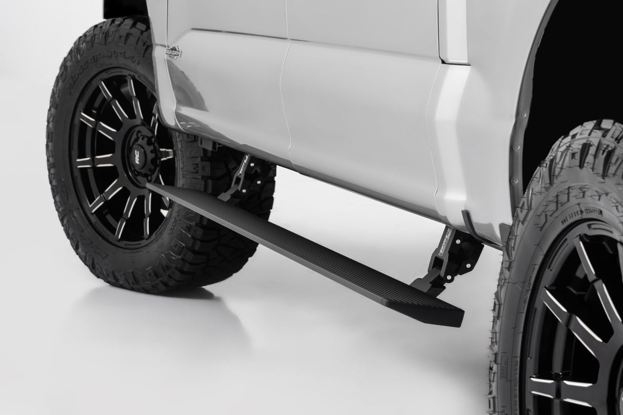 Rough Country 83 Series Wheel 6x135 Bolt Pattern Gloss Black