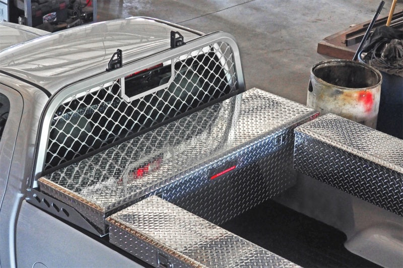 Deezee 99-16 Ford SuperDuty Cargo Management Cab Rack - Aluminum Mesh