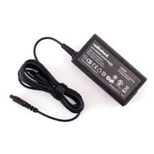 Radioshack Universal laptop charger 2733322 9 tips TekShack