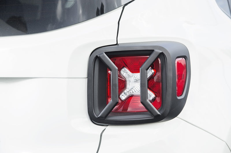 Rugged Ridge 15-18 Jeep Renegade BU Black Tail Light Euro Guards