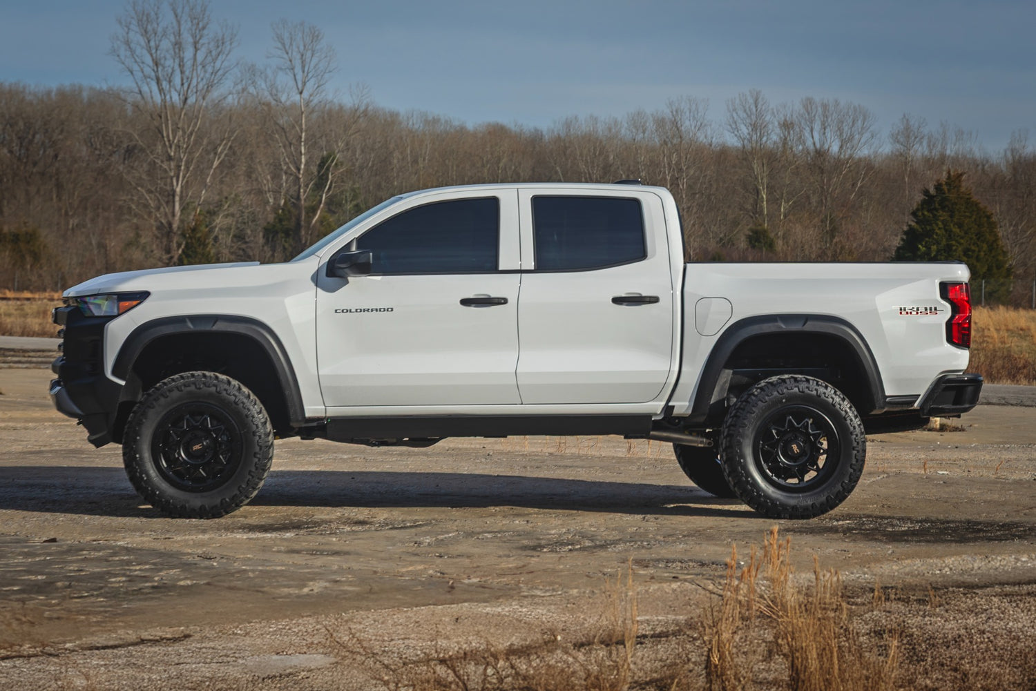 Rough Country 78 Series Simulated Beadlock Wheel 18x9 5x5.5