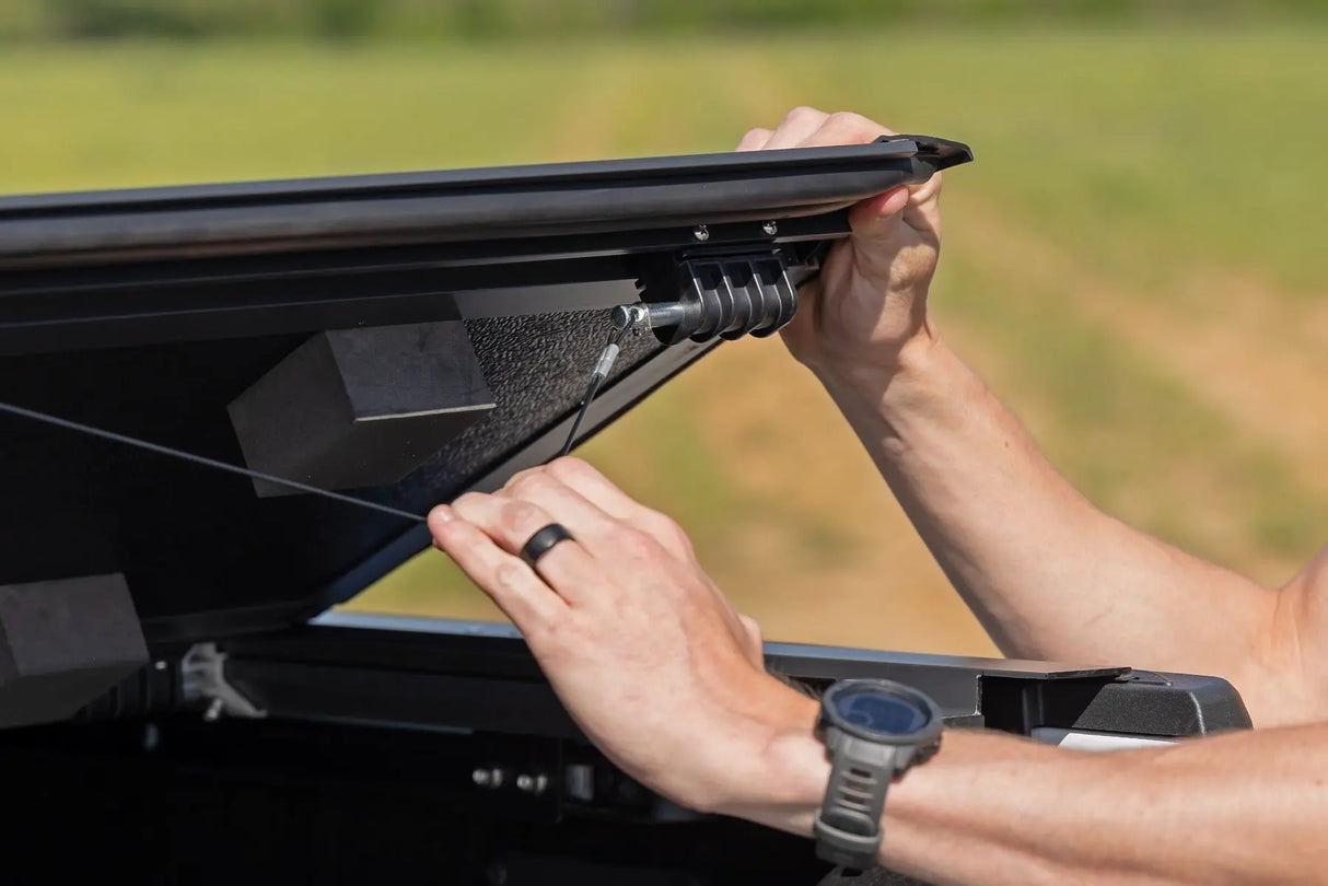 Rough Country Hard Low Profile Bed Cover Toyota Tacoma 2WD/4WD 2024-2026 47415551B-config