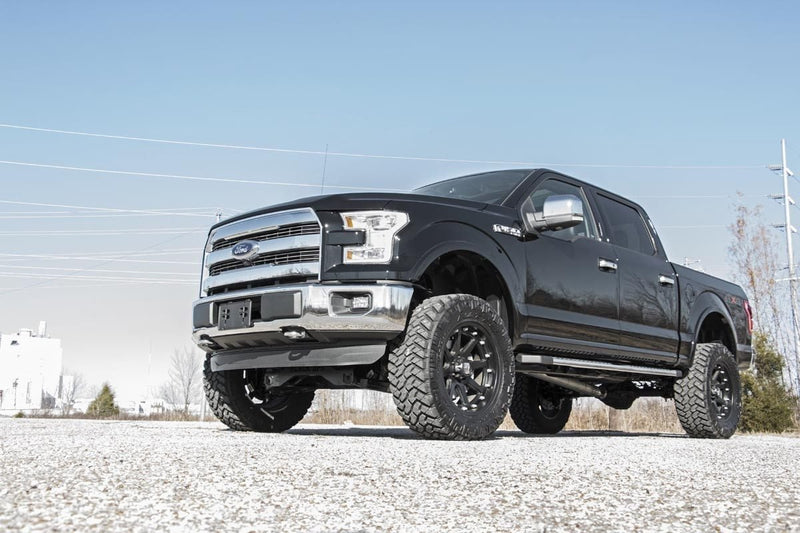 Rough Country 6 INCH LIFT KIT FORD F-150 4WD (2015-2020)