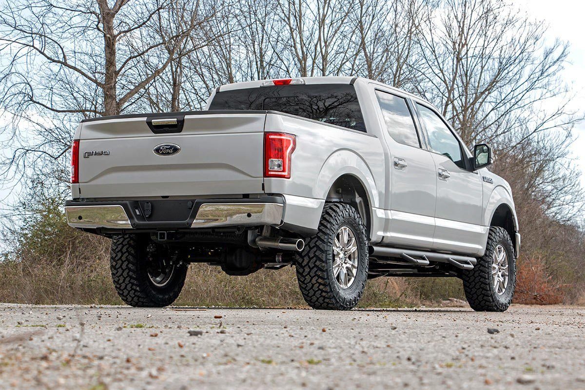 Rough Country 3 Inch Lift Kit Ford F-150 4WD 2014-2020 545-config