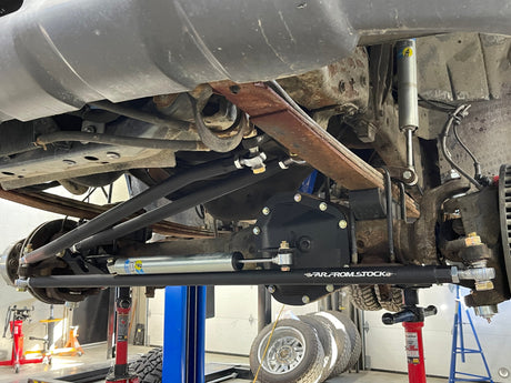 99-04 Ford Super Duty Steering Kit Far From Stock