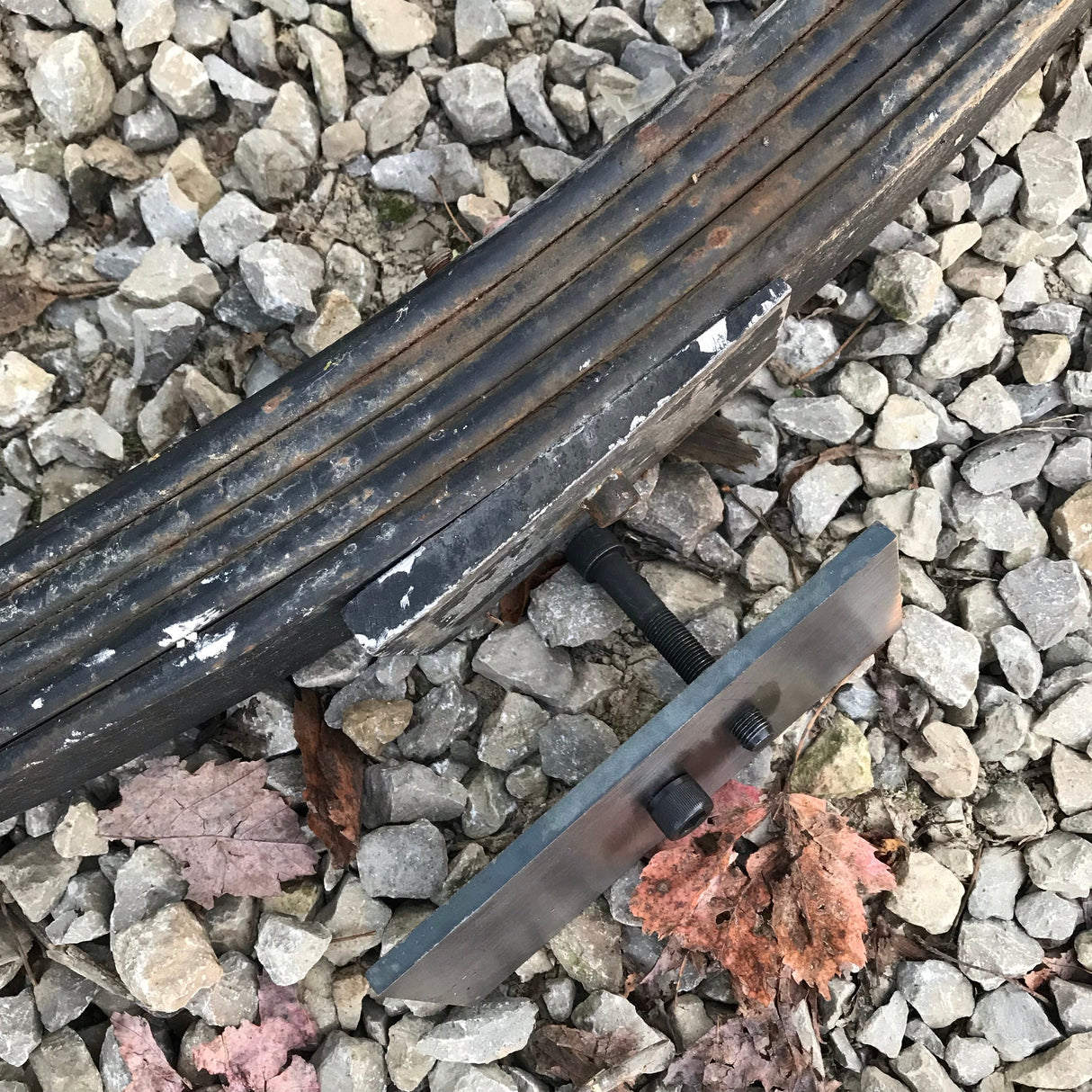 Axle spring offset plate 10159 Far From Stock