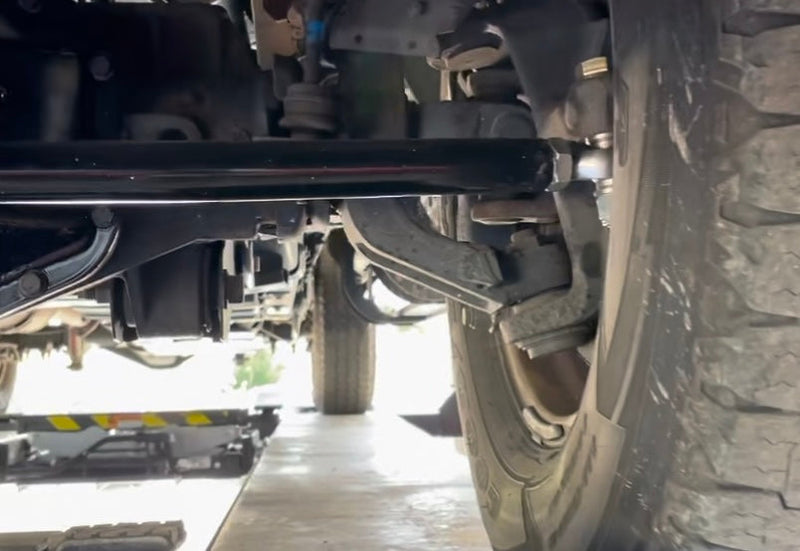 17 & Up Ford Super Duty Track Bar & Axle Track Bracket