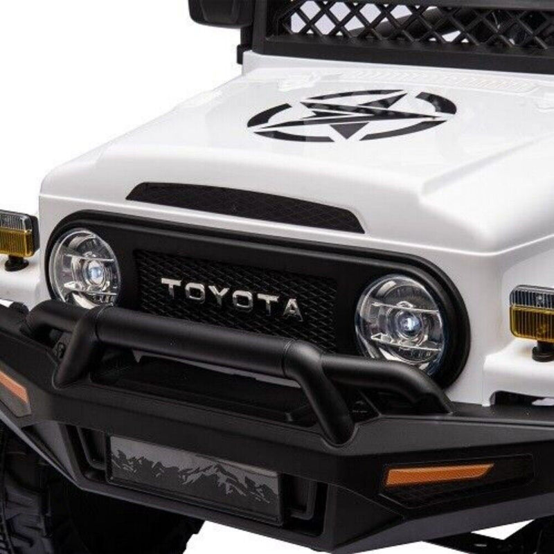 Licensed 12V Toyota FJ Cruiser Electric Ride-On Car for Kids with Remote Control and LED Lights