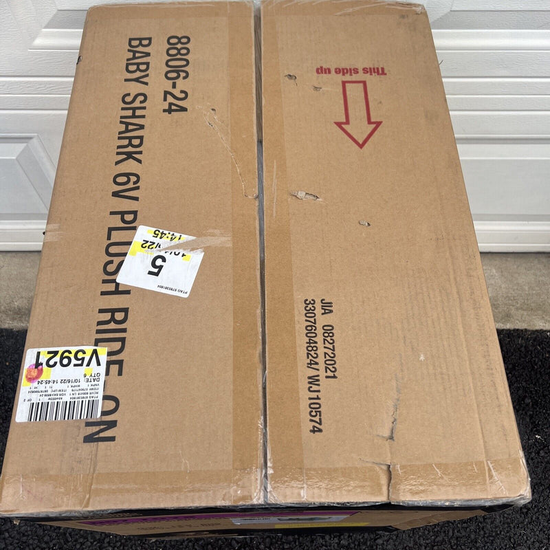 New 3D Dynacraft 6V Baby Shark Plush Ride-on for Ages 2-4 in Yellow