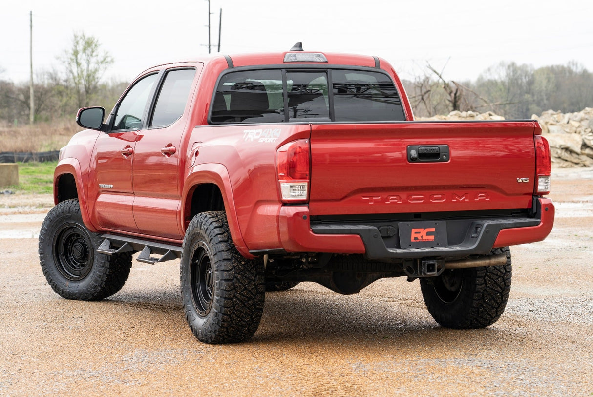 Rough Country 3.5 Inch Lift Kit Toyota Tacoma 2WD/4WD 2005-2023 74231