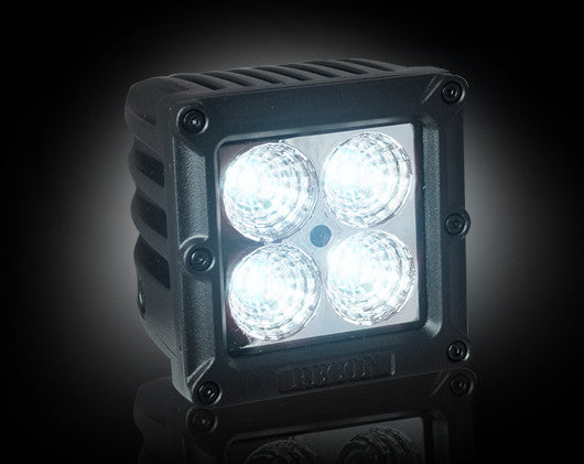 1900 Lumen 3" Square LED 25° Flood Light 4 5-Watt Square CREE XTE Square