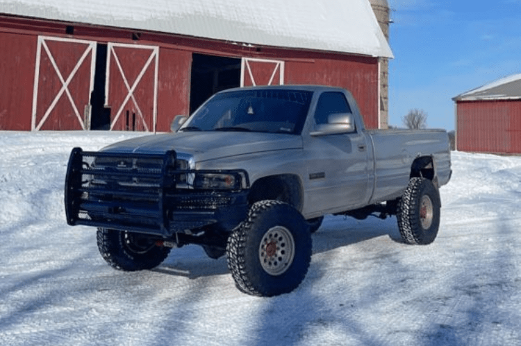 Ranch Hand FBD941BLR 1994-2002 Dodge Ram 2500/3500 Legend Series Front Bumper