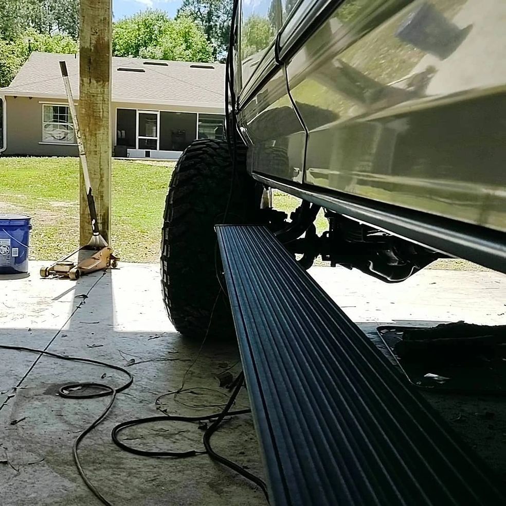 Amp Power Steps(Only) - 1980-1997 Ford F-Series/Bronco Amp Research