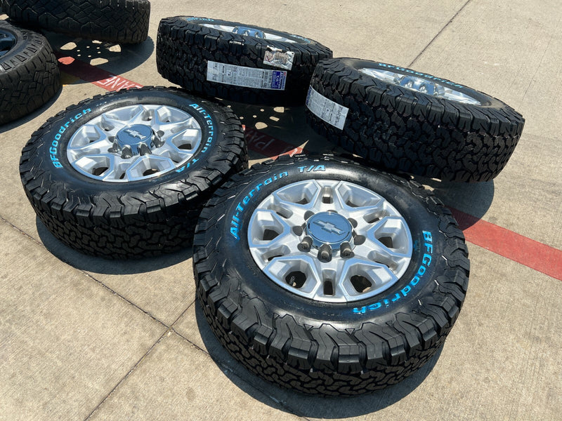 18" Chevy Silverado Trail Boss 2500 3500 OEM 5959 wheels rims NEW BFG KO3 A/T Texas Truck Tire