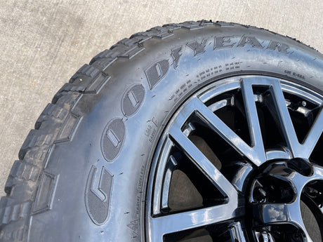 20" Ford F-250 F-350 LARIAT TREMOR OEM 10201 10104 rims wheels GOODYEAR A/T NEW Texas Truck Tire
