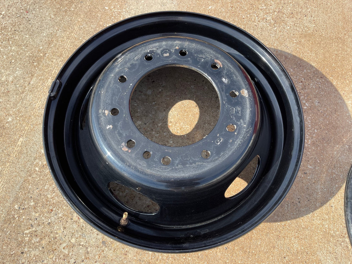 19.5" Ford F-450 F-550 Dually rim RAM 4500 OEM 10x225 spare 2023 2024 2025 2026 Texas Truck Tire