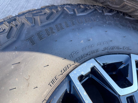 18" GMC Sierra AT4X Chevy Trail Boss 2500 OEM 14136 wheels rims GOODYEAR 35" Texas Truck Tire