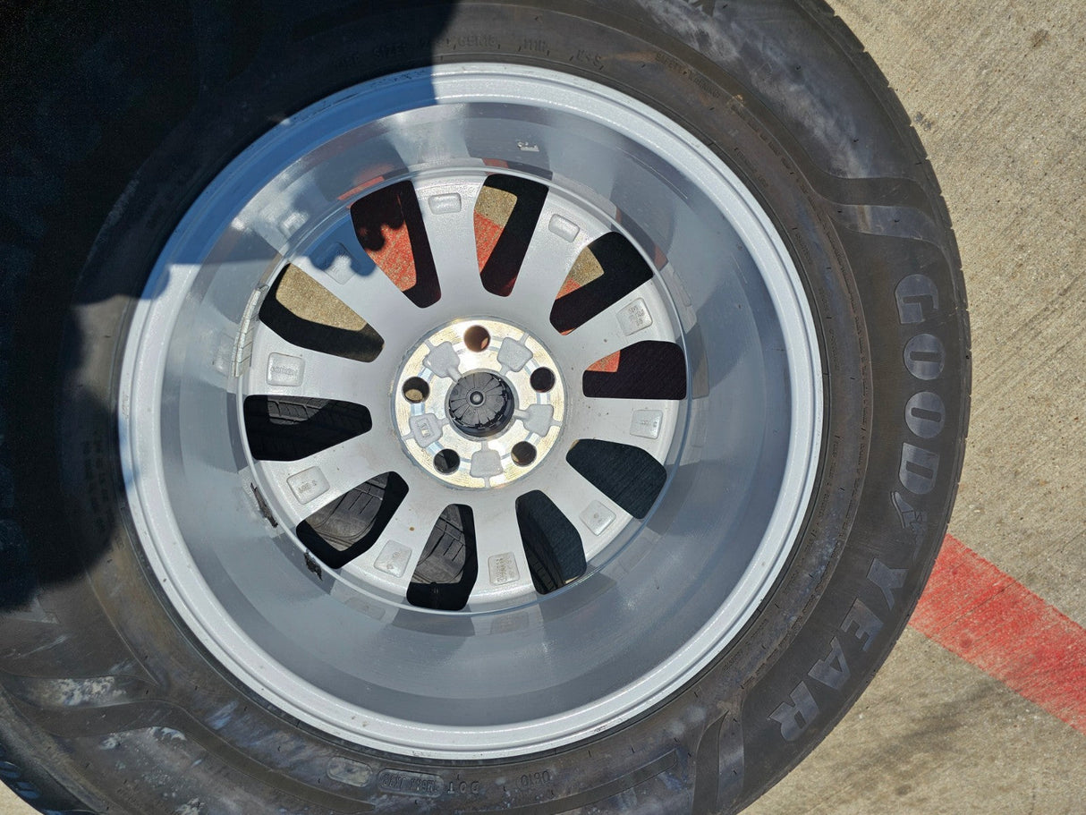 18" Toyota Grand Highlander OEM wheels rims 10525 Lexus TX350 2024 2025 2026 Texas Truck Tire