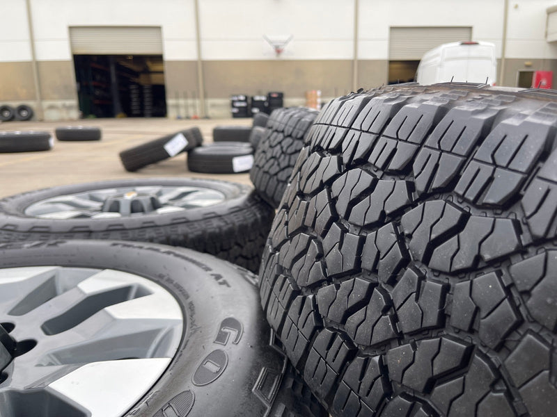 20" Chevy Silverado GMC Sierra AT4 2500 3500 OEM 5960 5947 wheels rims GOODYEAR Texas Truck Tire