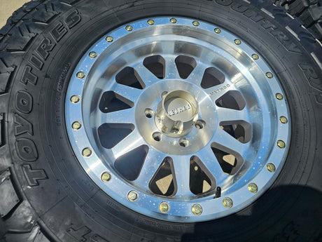 18x9 18" Method MR302 wheels rims Chevy RAM 1500 Tacoma 6x139 6x135 TOYO 37" Texas Truck Tire