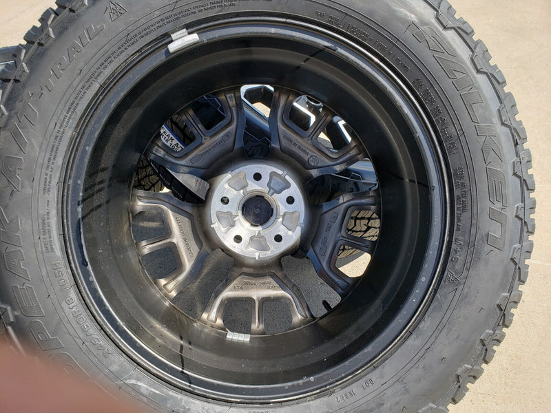 18" Hyundai Santa Cruz OEM wheels rims 95231 180411 Black 2024 2025 2026 A/T NEW Texas Truck Tire