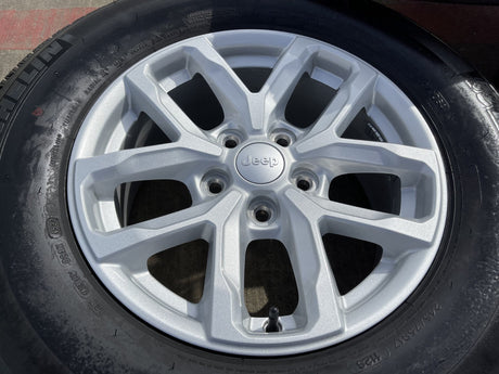 17" Jeep Wrangler Gladiator RUBICON OEM 9301 95329 wheels rims tires MICHELIN Texas Truck Tire