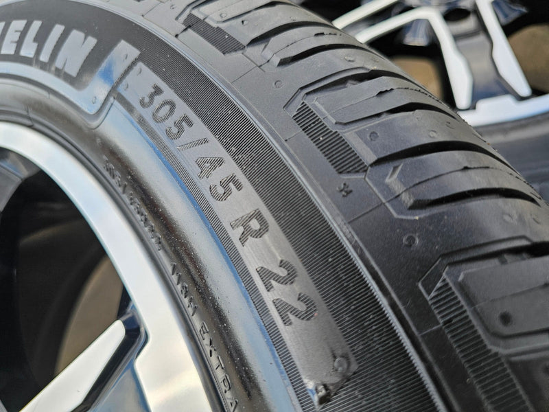22" Ford F-150 Expedition PERFORMANCE OEM 10200 rims wheels MICHELIN Texas Truck Tire