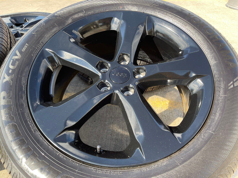 20" Jeep Grand Cherokee L OEM black wheels rims 9287 95199 tires Texas Truck Tire