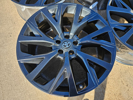 21" Toyota Crown OEM wheels rims Signia Camry Avalon Lexus 2025 2026 NEW Texas Truck Tire