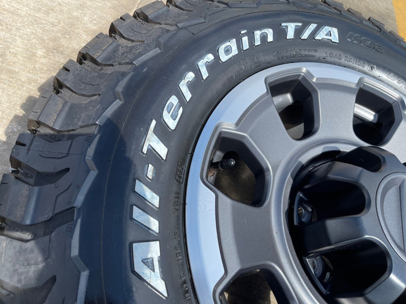 18" Ford F-250 F-350 OEM TREMOR rims wheels 10482 tires BFG KO3 A/T 33" NEW Texas Truck Tire