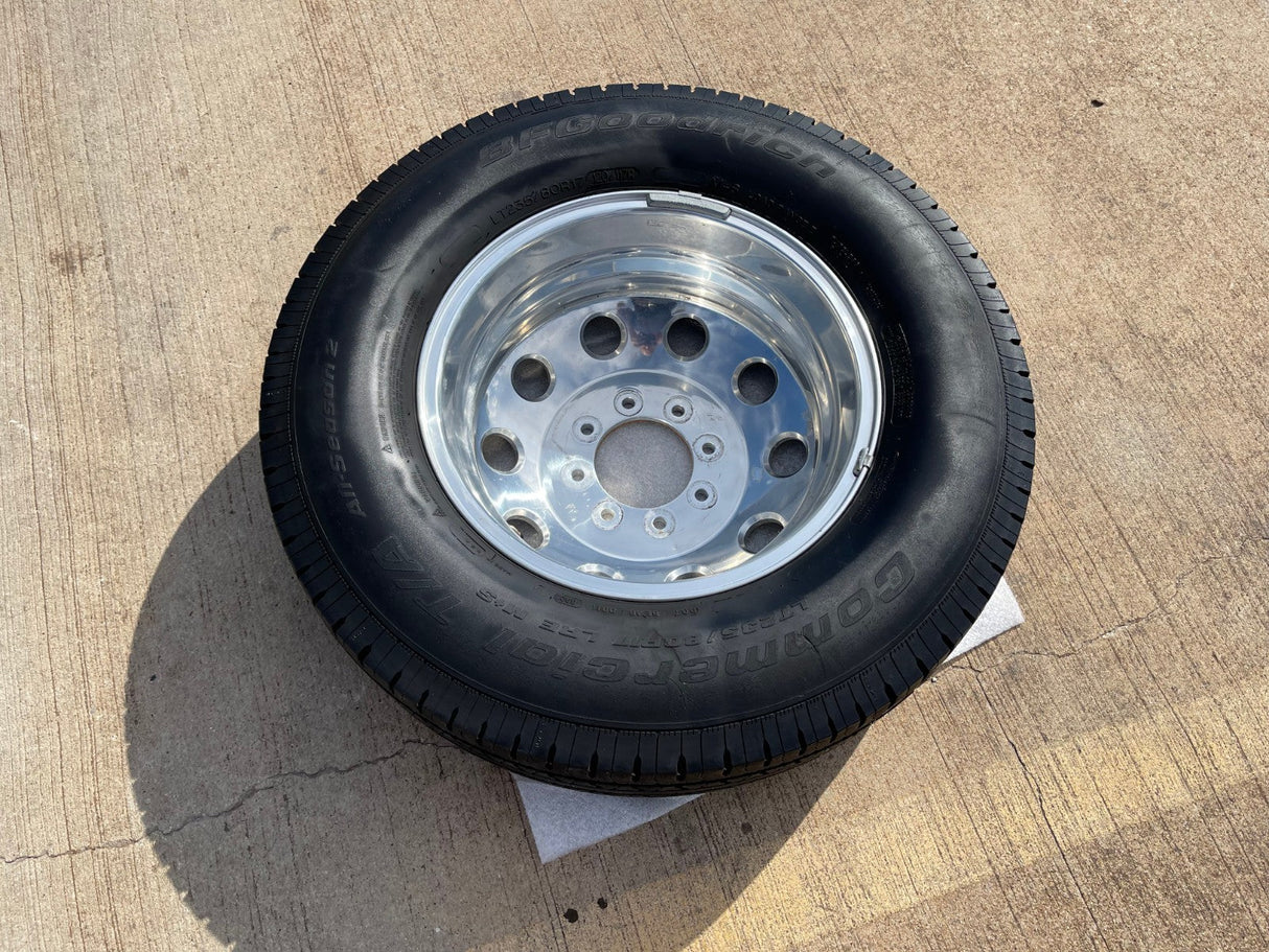 17" Dodge Ram 3500 DUALLY OEM wheel rim 2415 REAR ALCOA 2016 2017 2018 8x165 Texas Truck Tire